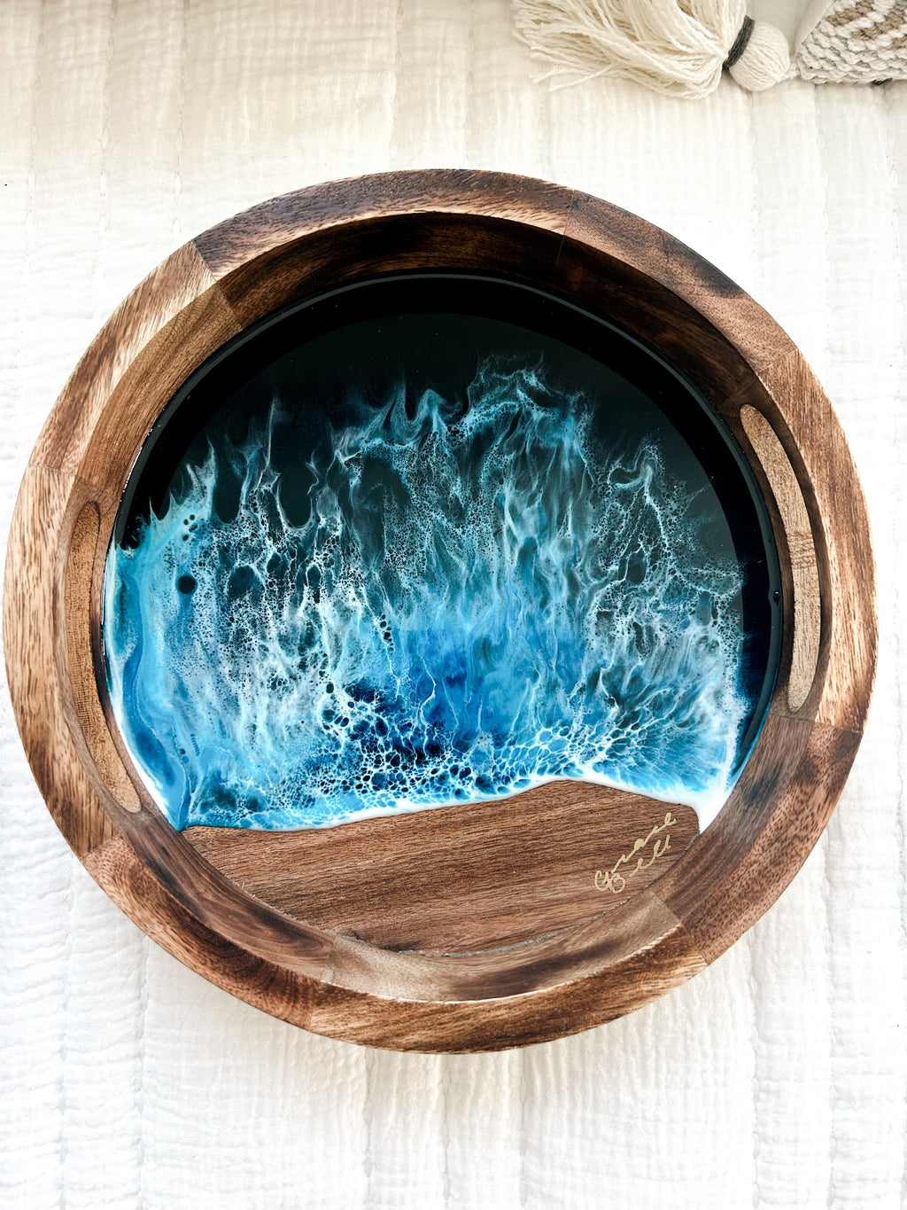 Mango Wood Round Trays